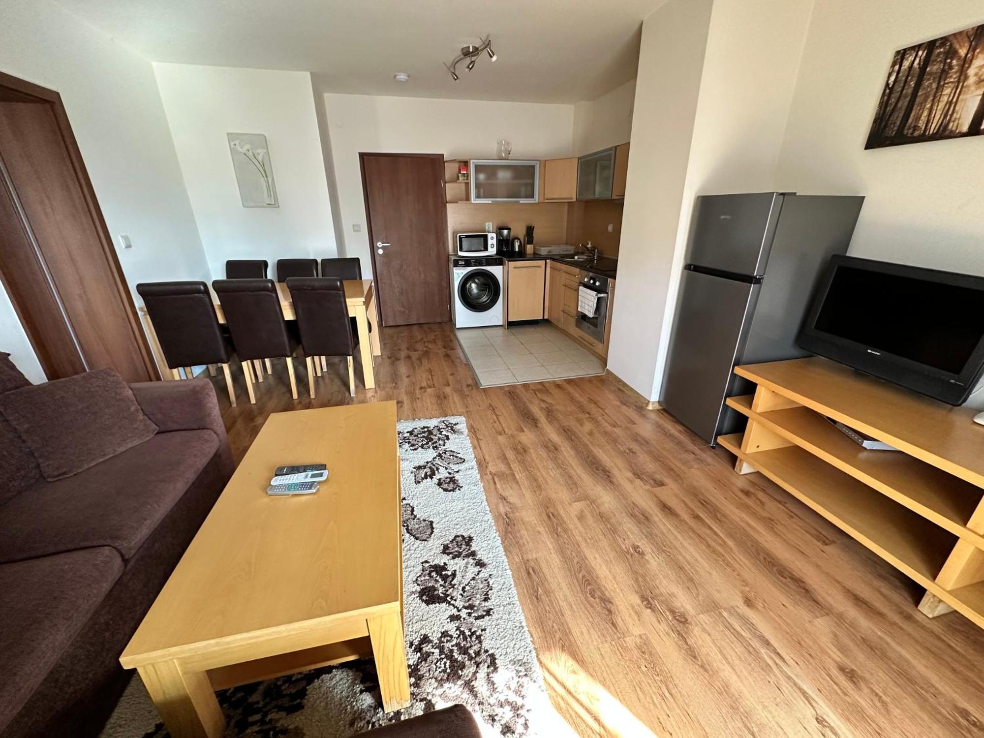 Twobedroom Apartment *